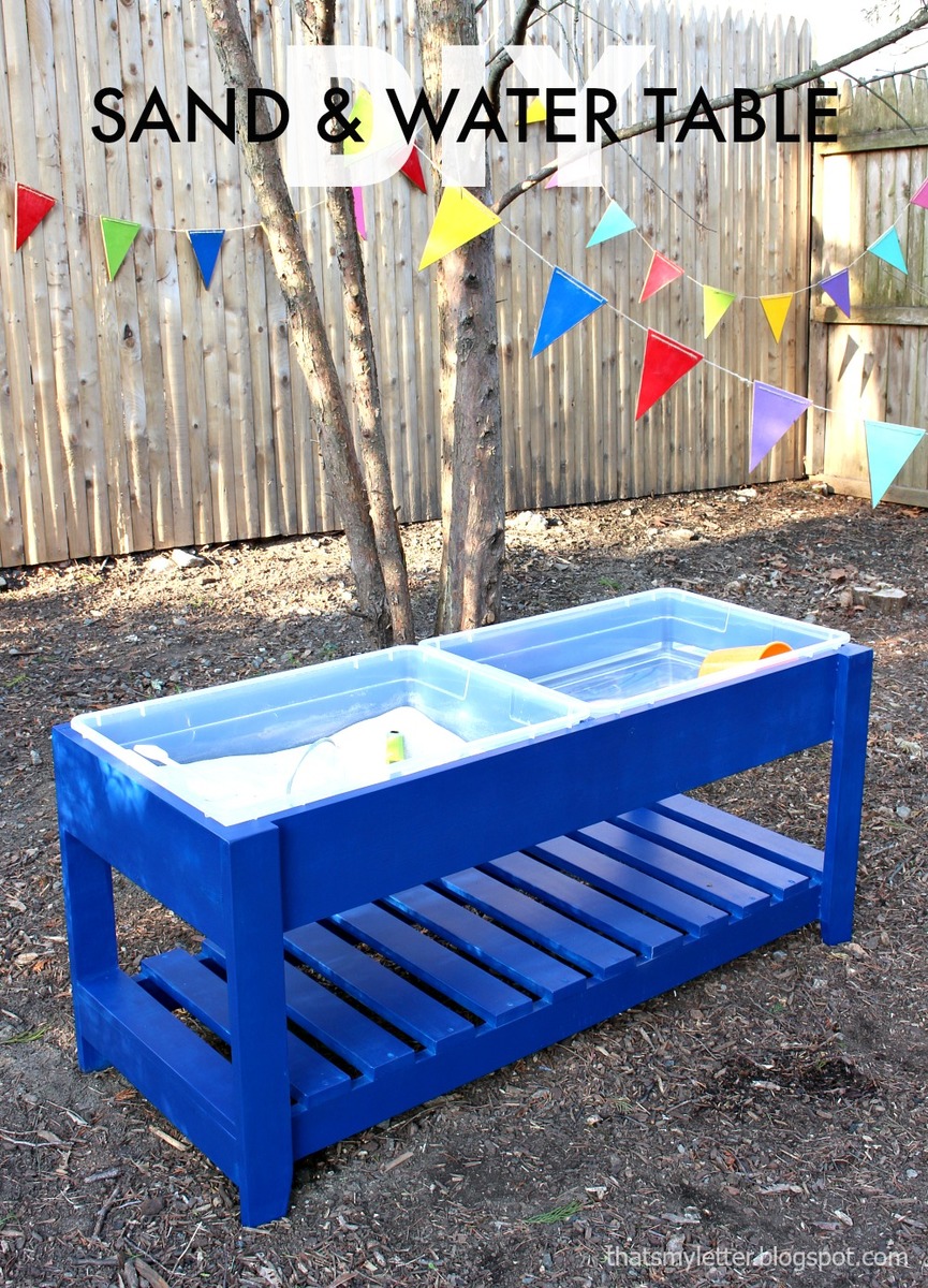 sand and water play table target